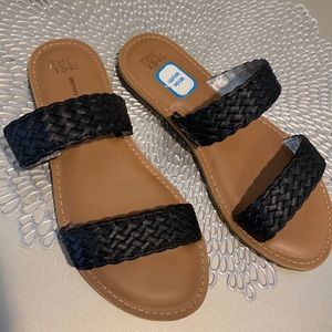 Time and Tru Black Braided Sandals